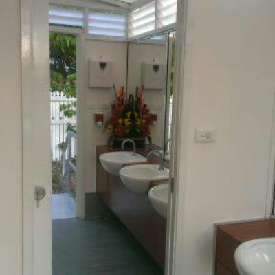 5 Star Toilet Block