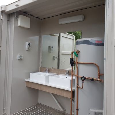 Shower Blocks (6 head)